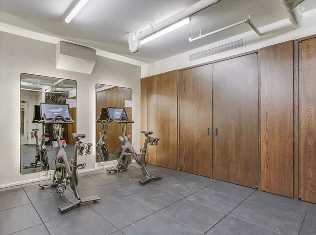 $1,995,000 | 1425 Hudson Street, Unit 7E, Hoboken, NJ 07030