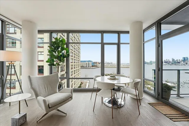 $1,995,000 | 1425 Hudson Street, Unit 7E, Hoboken, NJ 07030