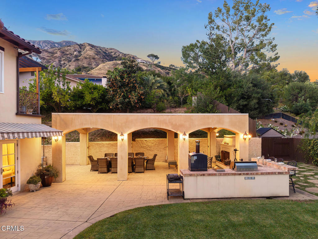 574 Camillo Road Sierra Madre, CA 91024 - Photo 33 of 44 Outdoor Kitchen