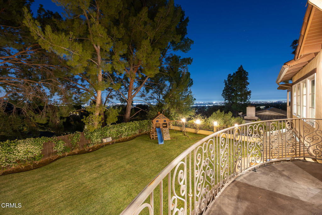 574 Camillo Road Sierra Madre, CA 91024 - Photo 38 of 44 View
