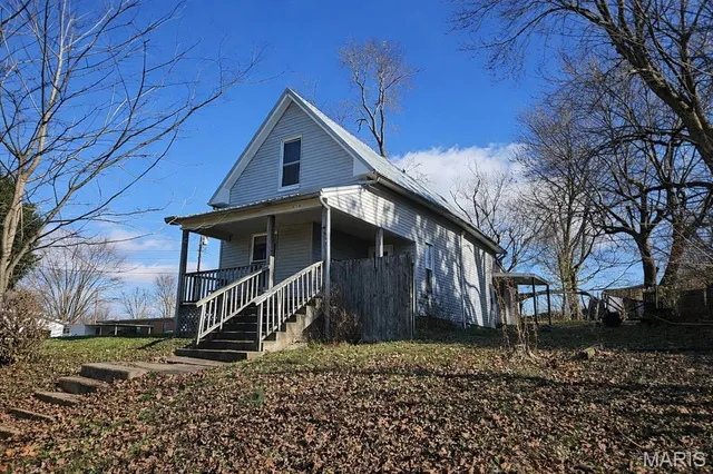 $117,500 | 804 4th Street East, Scott City, MO 63780