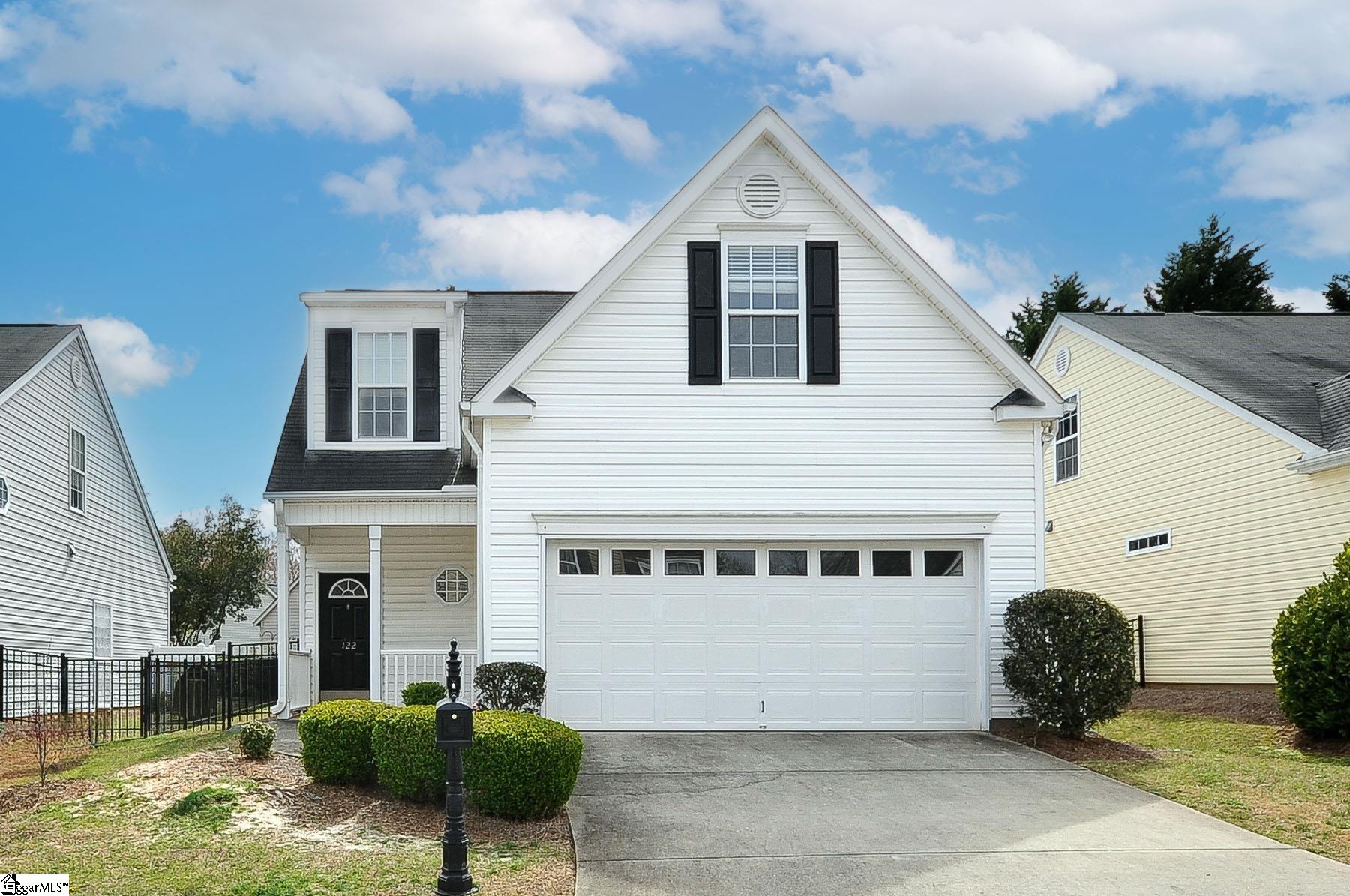 122 Pin Oak Court Easley, SC 29642 - Photo 1 of 27