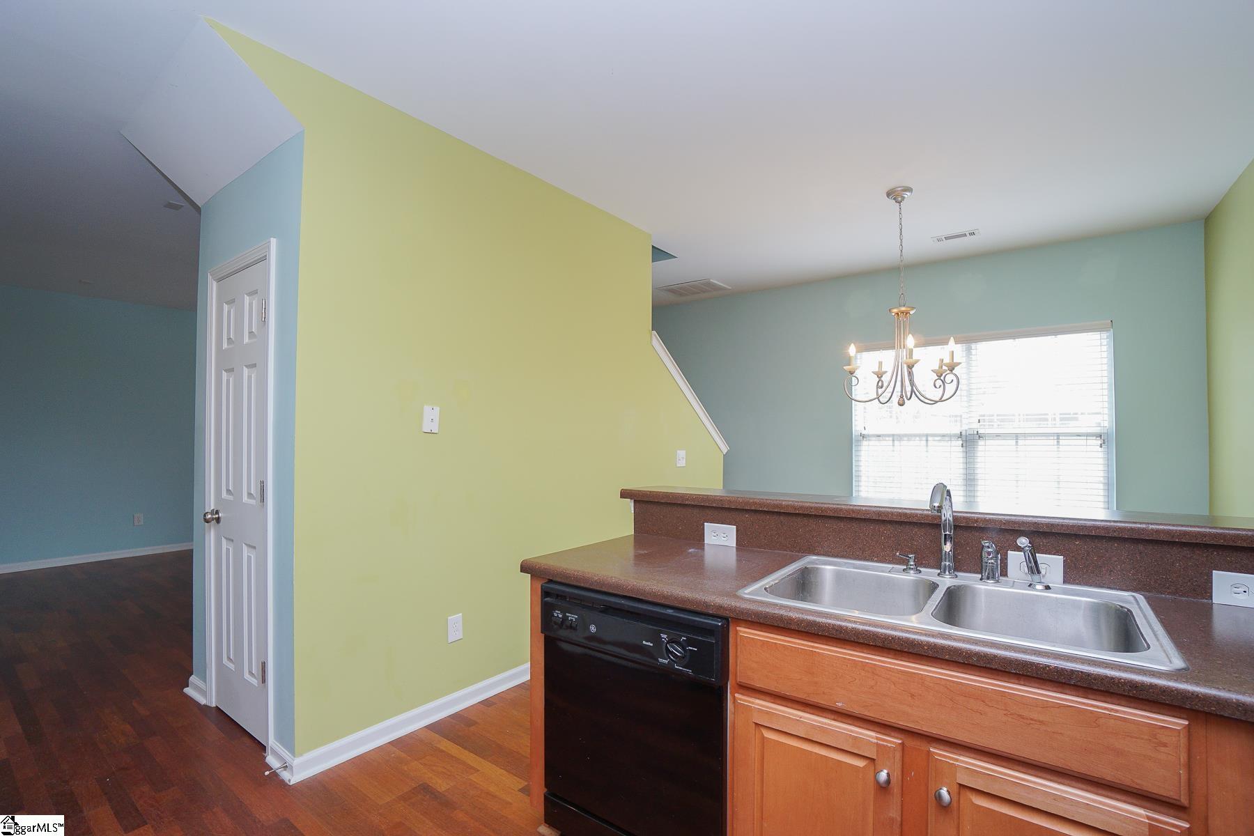 122 Pin Oak Court Easley, SC 29642 - Photo 12 of 27