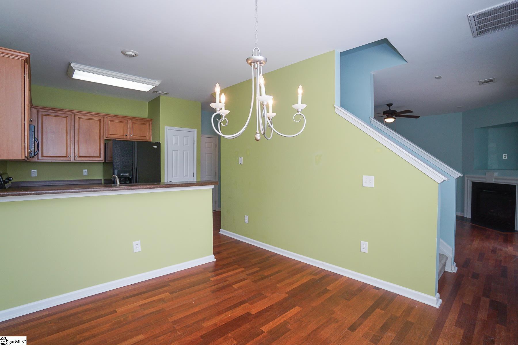 122 Pin Oak Court Easley, SC 29642 - Photo 7 of 27