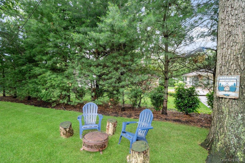 6 Colonial Gate Plainview, NY 11803 - Photo 45 of 45
