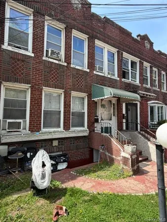 $749,999 | 111-46 Inwood Street | Jamaica