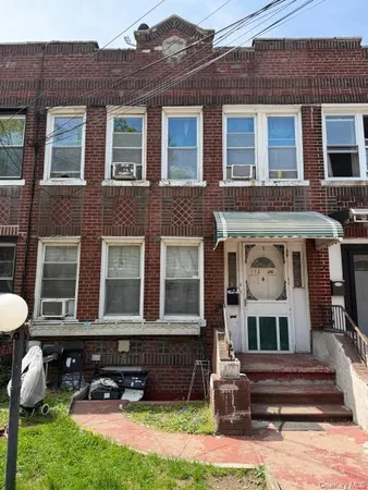 $749,999 | 111-46 Inwood Street | Jamaica