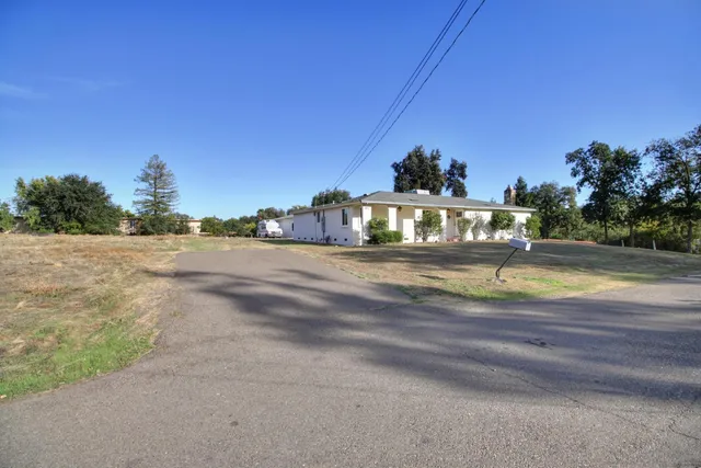 $669,000 | 3912 Bryan Way, Carmichael, CA 95608