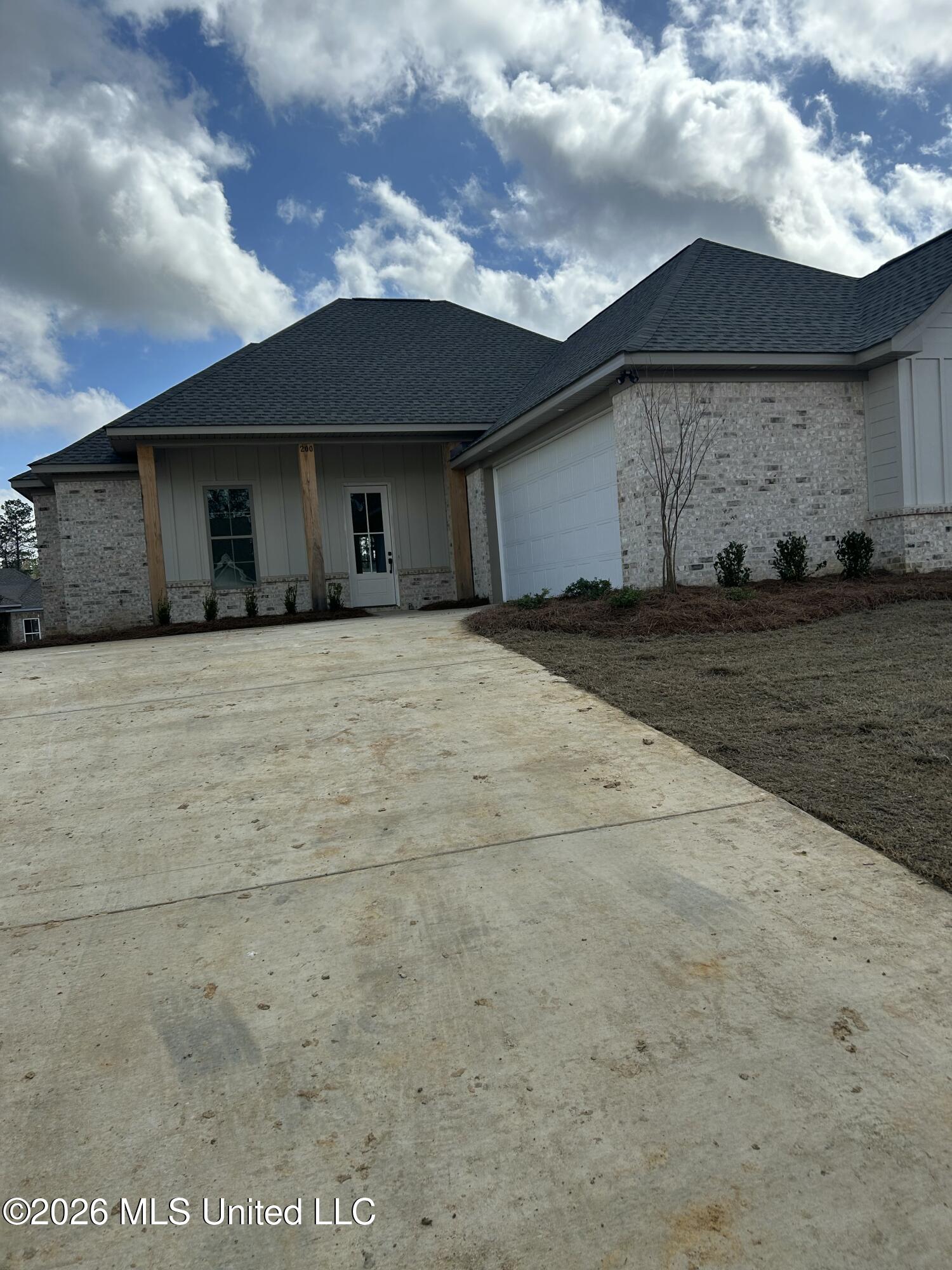 200 Bronson Bend Flowood, MS 39232 - Photo 3 of 7 IMG_5007