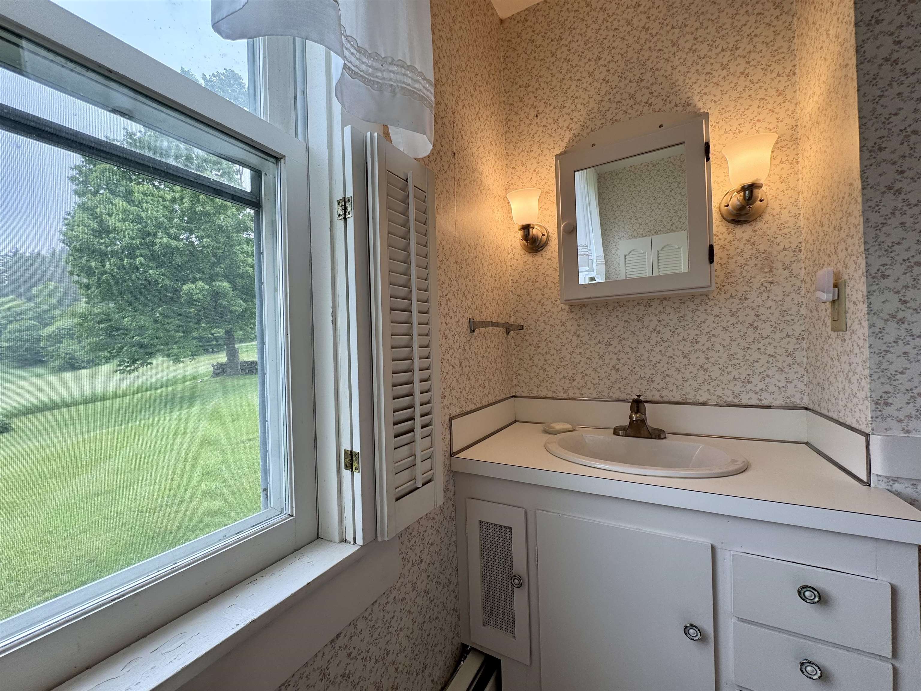 845 Old County Road Peacham, VT 05821 - Photo 29 of 46