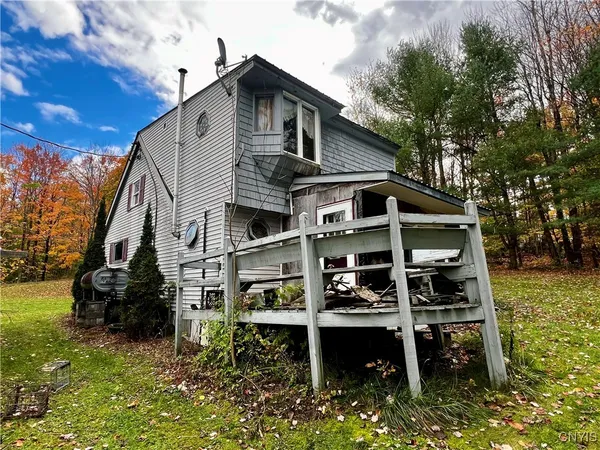 $59,900 | 542 Gulf Road, Colton, NY 13625