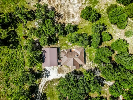$599,000 | 325 Planter Pointe Drive, Normangee, TX 77871
