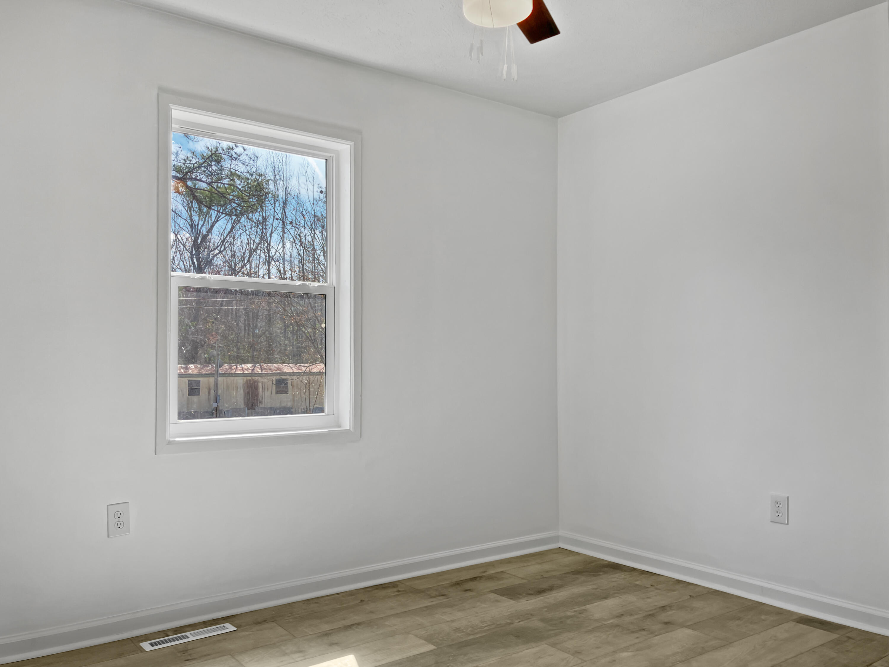306 Sandra Drive Johnston, SC 29832 - Photo 4 of 10 49f5bd4b53e0d2256af056bea809bd53bae8bcf2