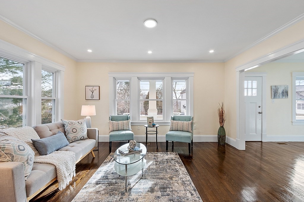 11 Chandler Street Maynard, MA 01754 - Photo 8 of 42 Gallery Image 8