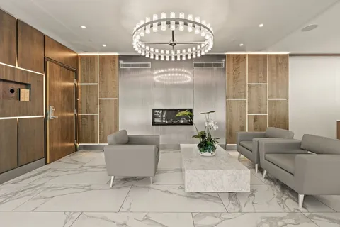 $599,000 | 8-12 Museum Way, Unit 307, Cambridge, MA 02141