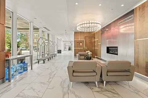 $599,000 | 8-12 Museum Way, Unit 307, Cambridge, MA 02141