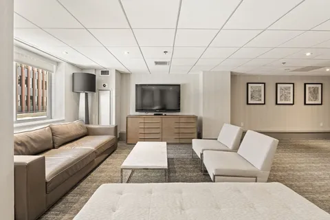 $599,000 | 8-12 Museum Way, Unit 307, Cambridge, MA 02141