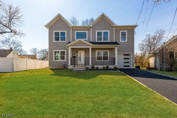 $1,349,000 | 302 West Lane, Clark, NJ 07066