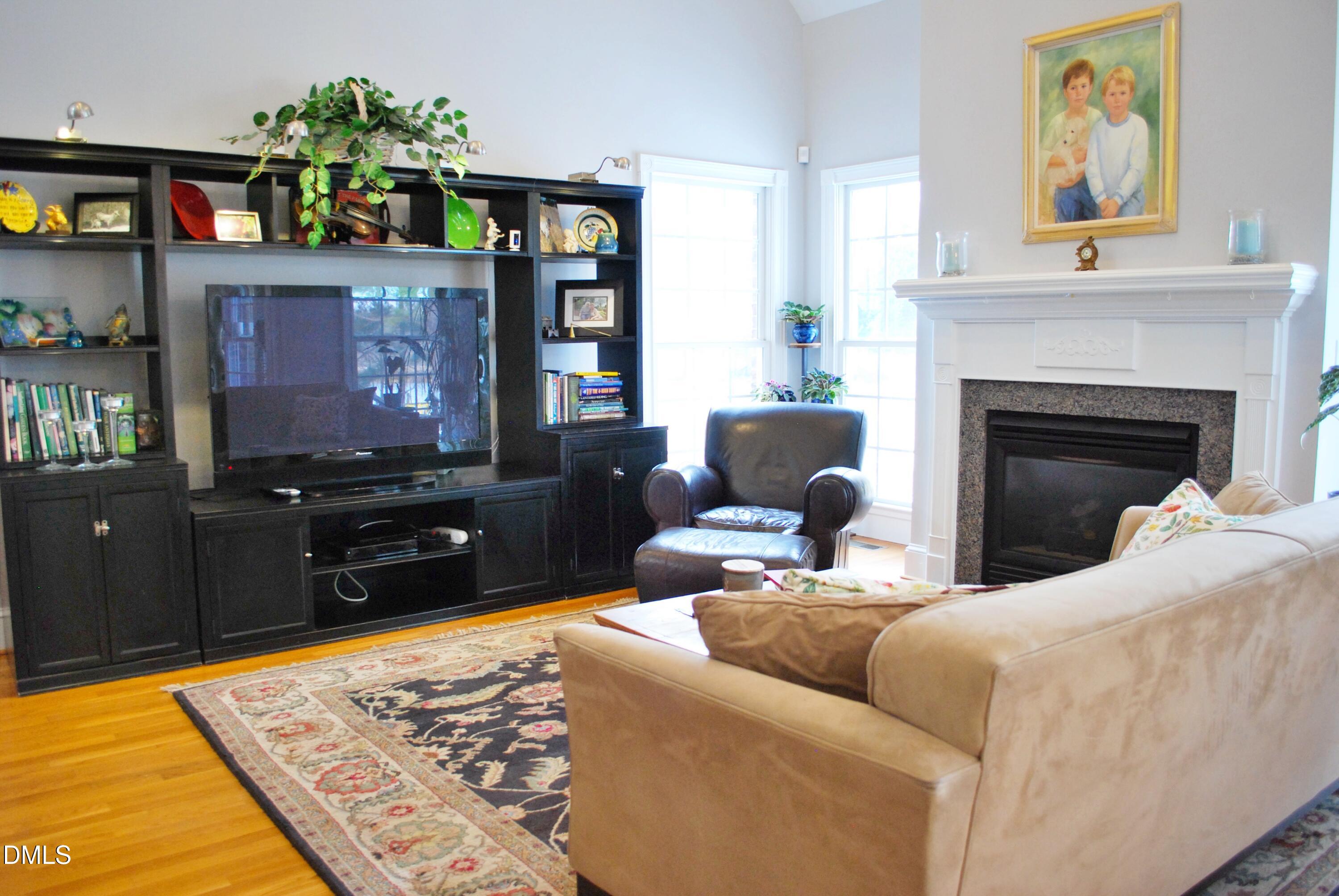 1457 Altamahaw Union Ridge Road Burlington, NC 27217 - Photo 19 of 60 19 1457 Living Room