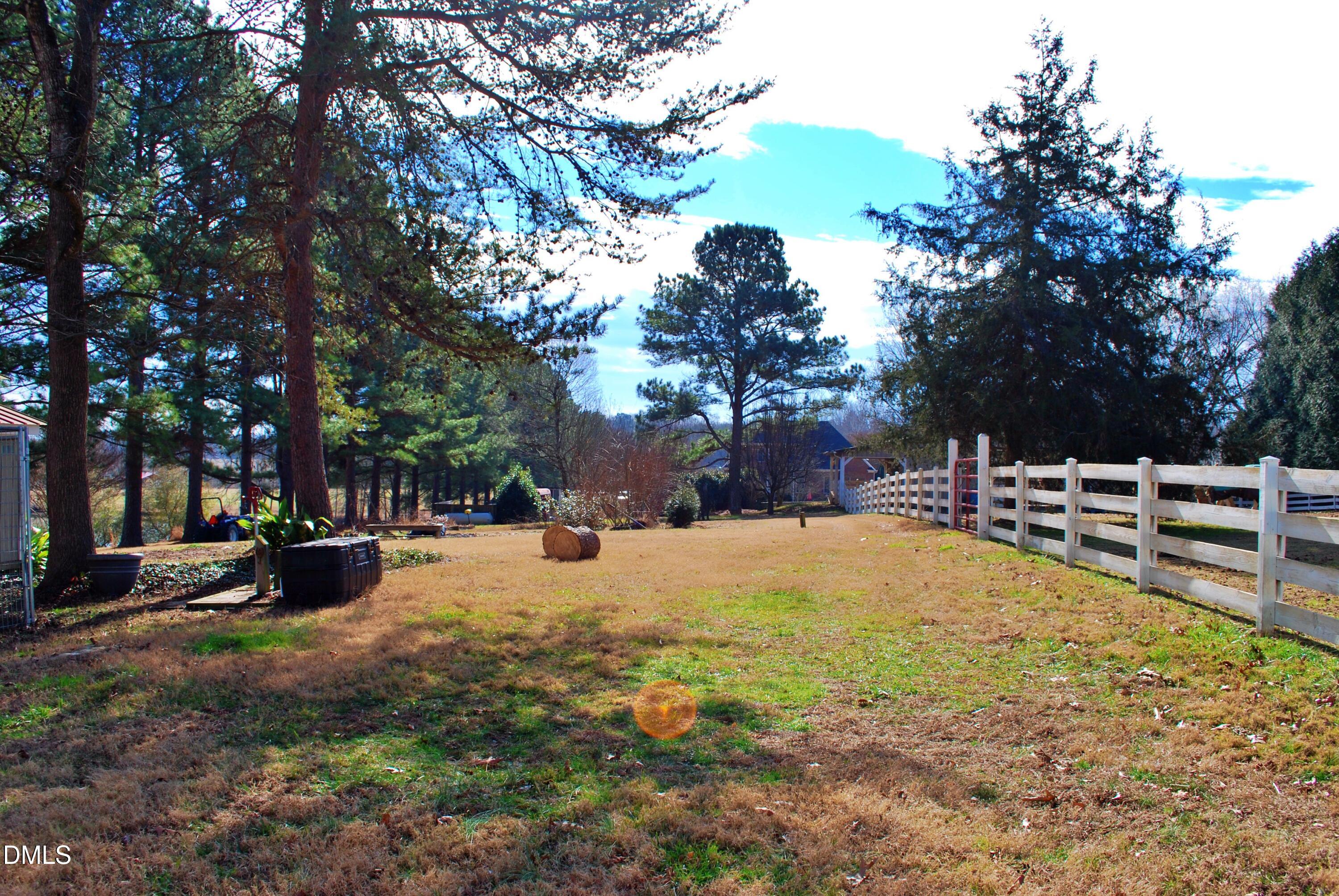 1457 Altamahaw Union Ridge Road Burlington, NC 27217 - Photo 51 of 60 51 1457 Fenced Area