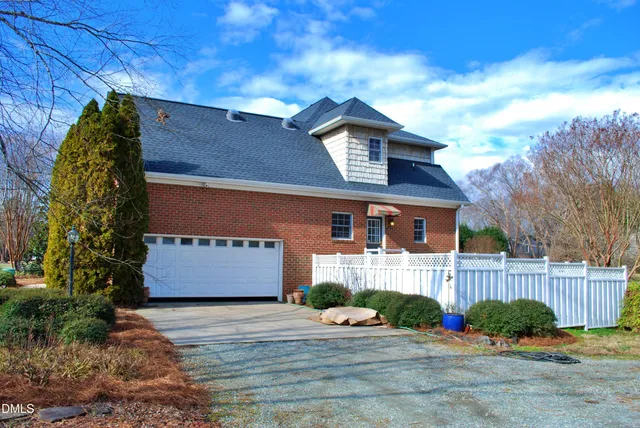 $675,000 | 1457 Altamahaw Union Ridge Road, Burlington, NC 27217