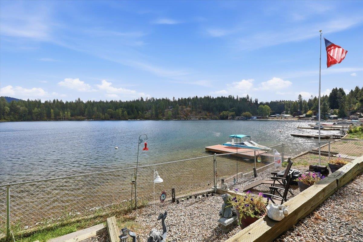 46247 Larson Beach Road Loon Lake, WA 99148 - Photo 32 of 45 Gallery Image 32