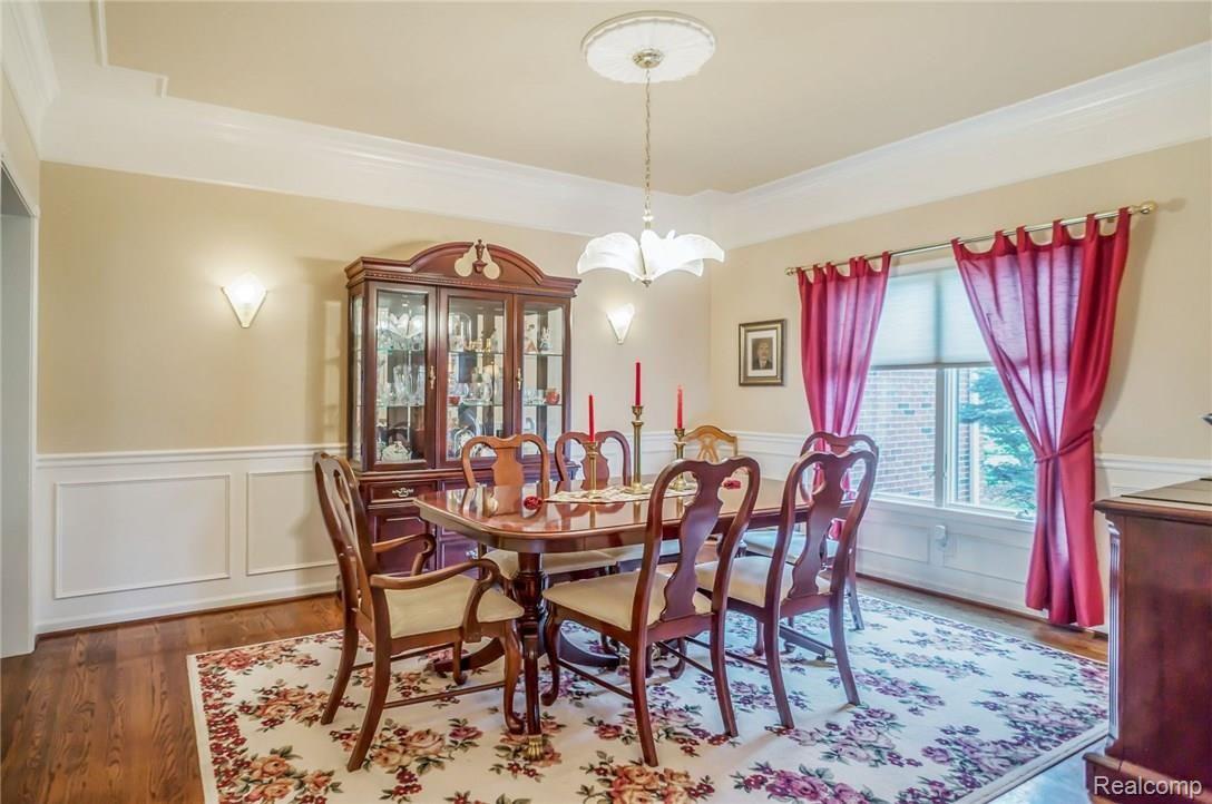 8454 South Ridge Drive Howell, MI 48843 - Photo 4 of 30 4.jpg