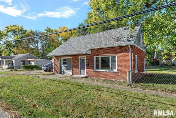 $139,900 | 1111 North Albany Street, Springfield, IL 62702