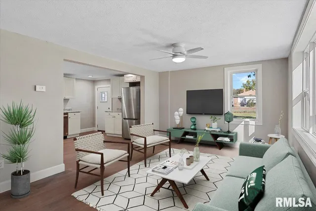 $149,900 | 1111 North Albany Street, Springfield, IL 62702