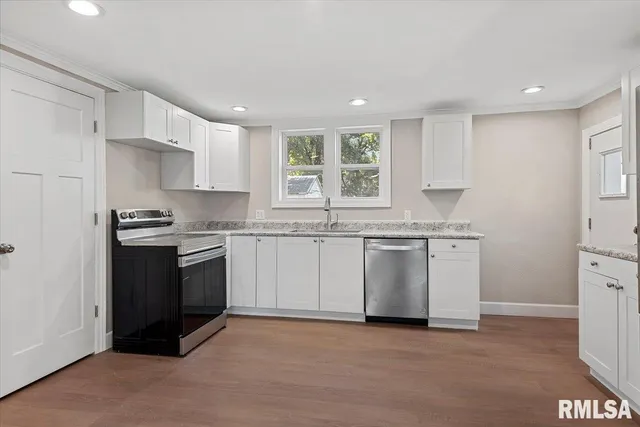 $149,900 | 1111 North Albany Street, Springfield, IL 62702