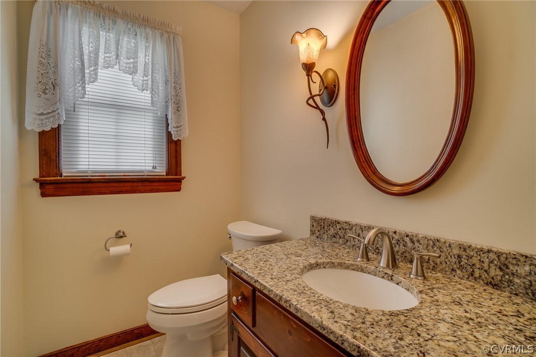 13317 South Chester Road Chester, VA 23831 - Photo 13 of 46