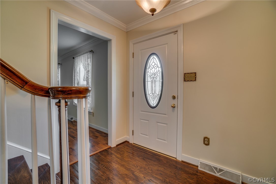 13317 South Chester Road Chester, VA 23831 - Photo 4 of 46