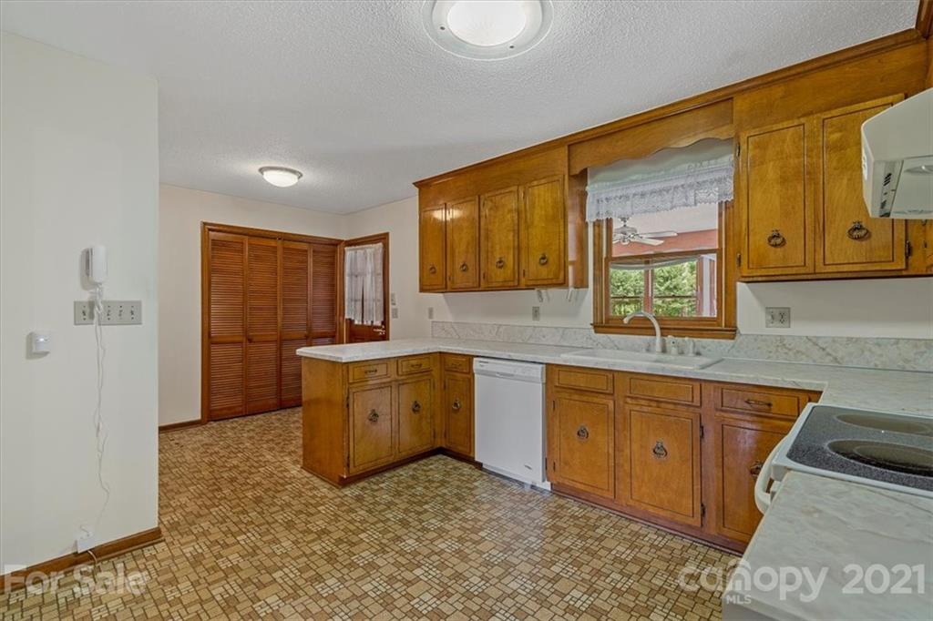 4813 Zion Church Road Concord, NC 28025 - Photo 12 of 29 Gallery Image 12