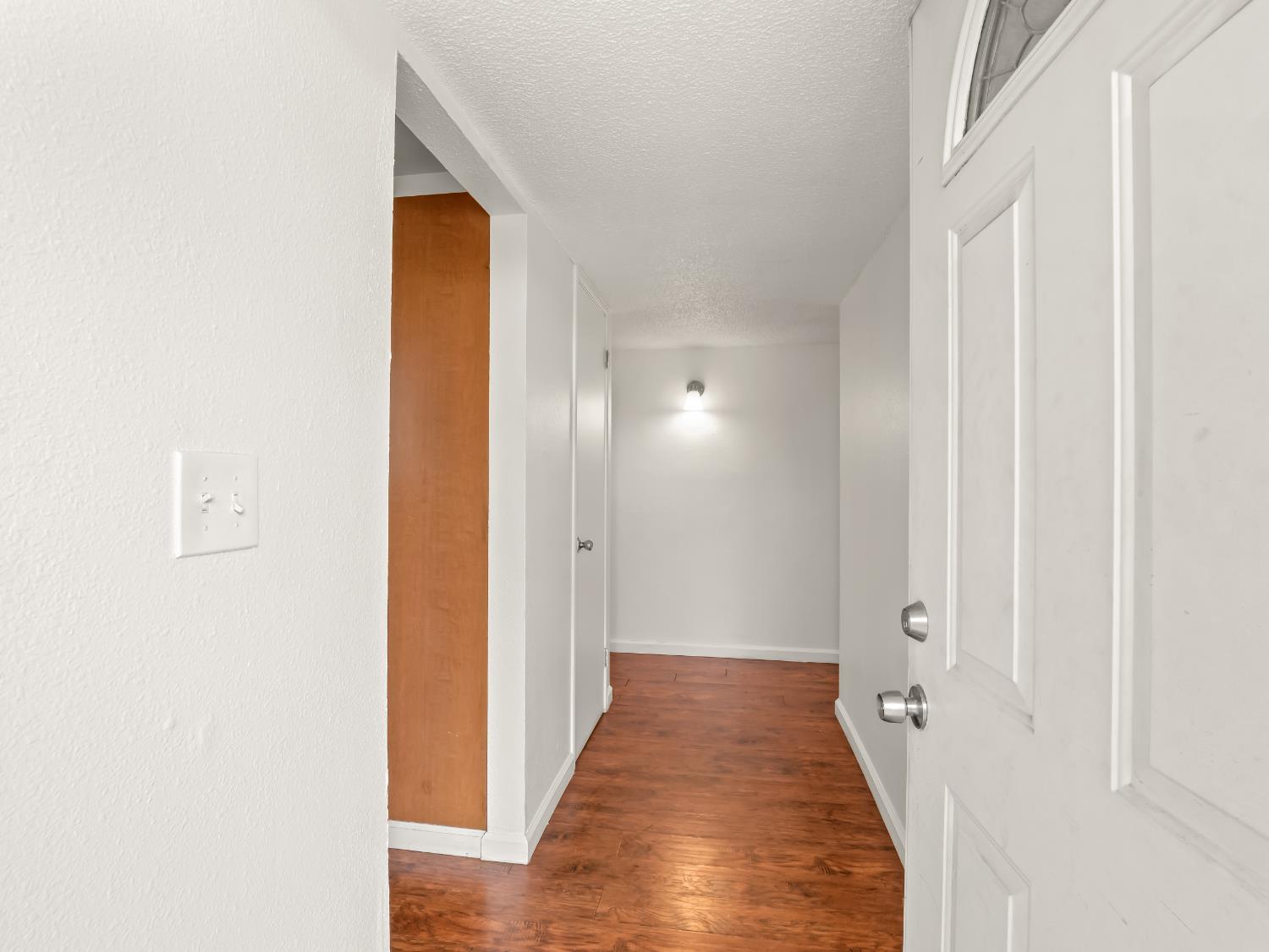 2337 South Maple Avenue Fresno, CA 93725 - Photo 16 of 33