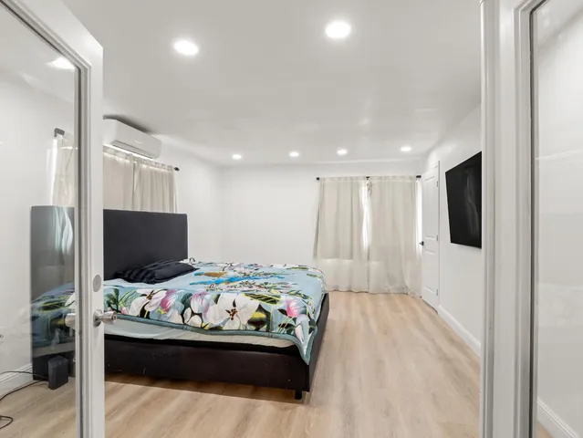 $349,000 | 2337 South Maple Avenue, Fresno, CA 93725