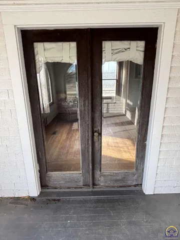 $390,000 | 1120 250th Road, Strong City, KS 66869