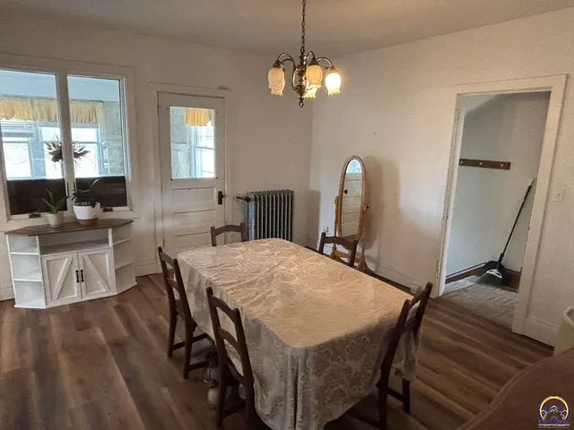 $390,000 | 1120 250th Road, Strong City, KS 66869