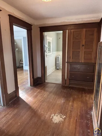 $390,000 | 1120 250th Road, Strong City, KS 66869