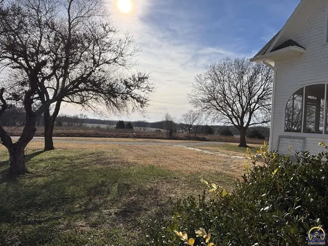 $390,000 | 1120 250th Road, Strong City, KS 66869