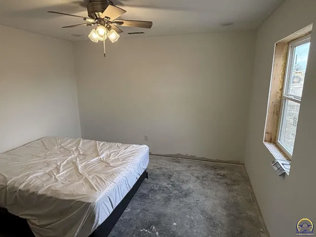 $390,000 | 1120 250th Road, Strong City, KS 66869