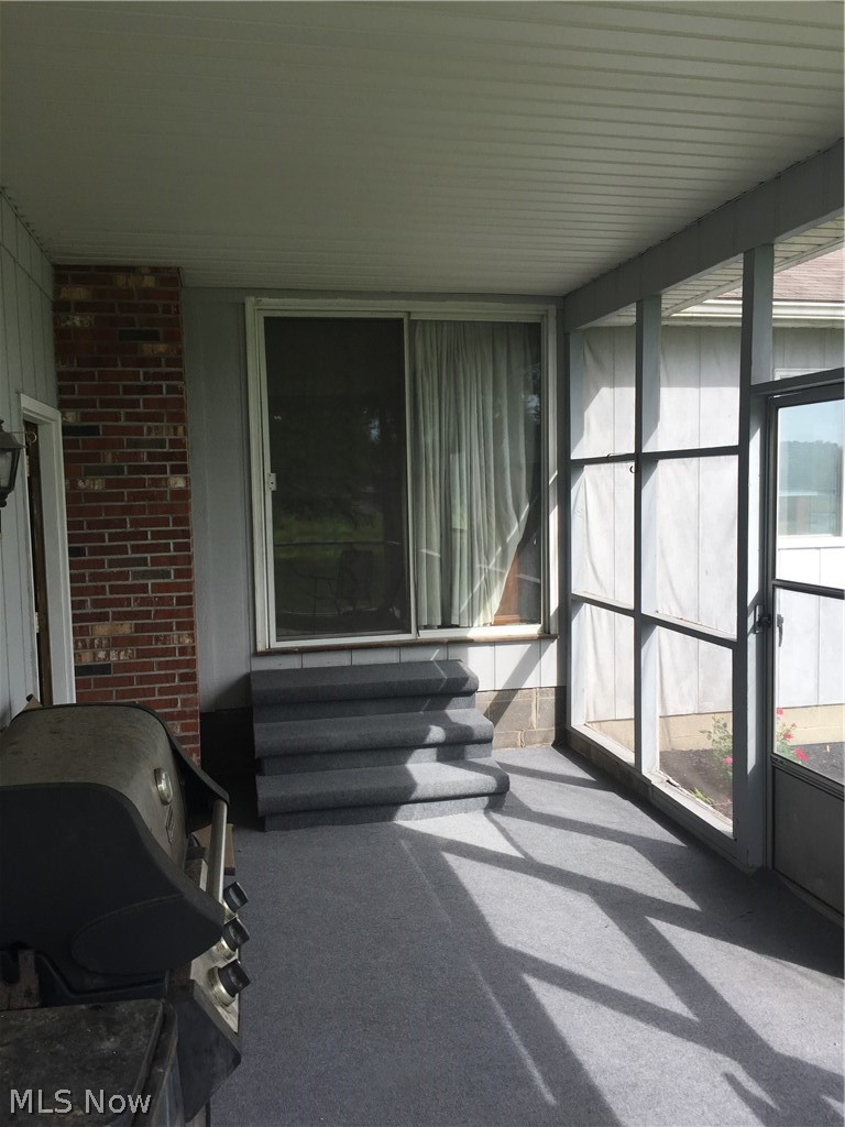 8909 Gifford Road Amherst, OH 44001 - Photo 12 of 32