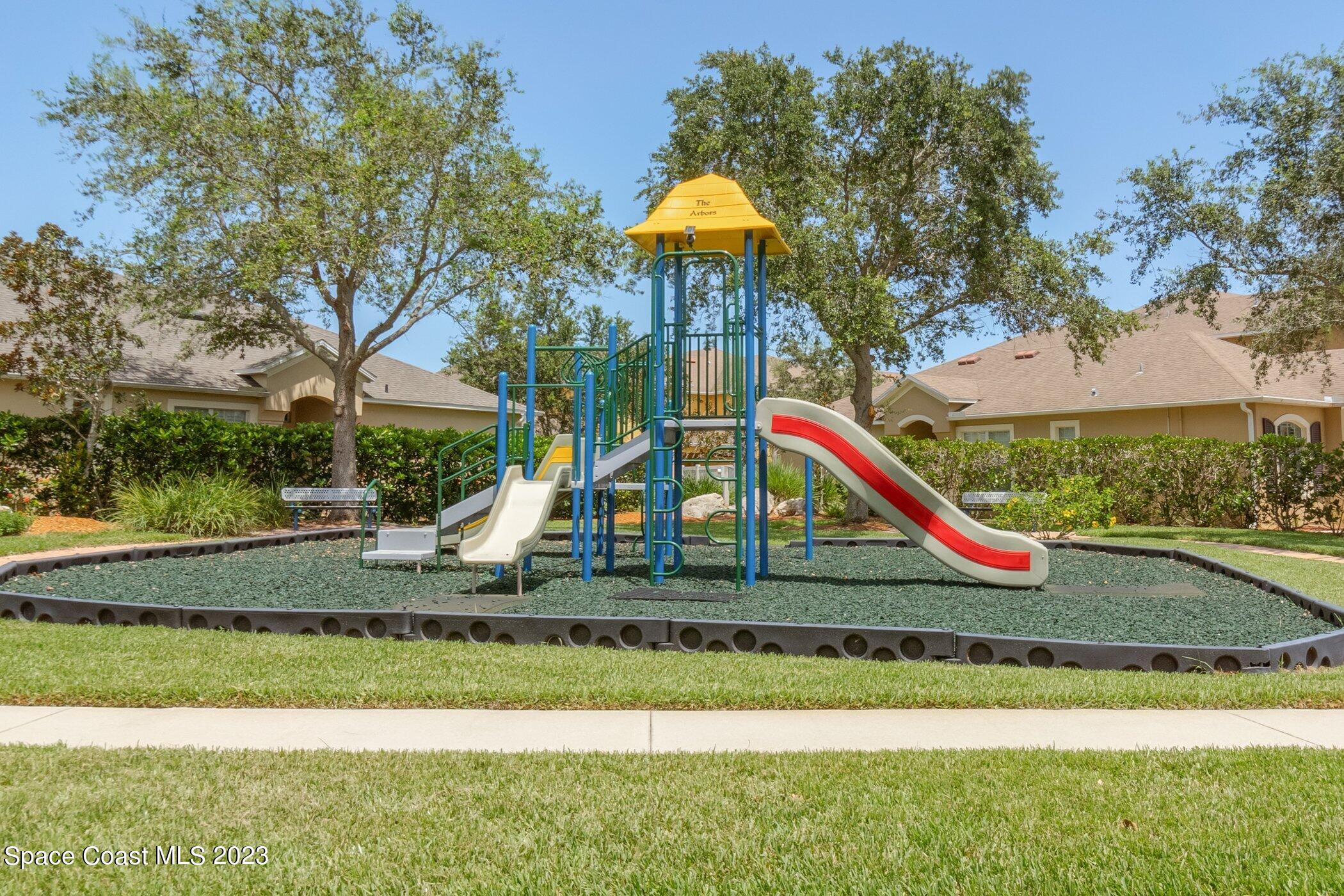 3194 Arden Circle Melbourne, FL 32934 - Photo 39 of 40 a view of outdoor space