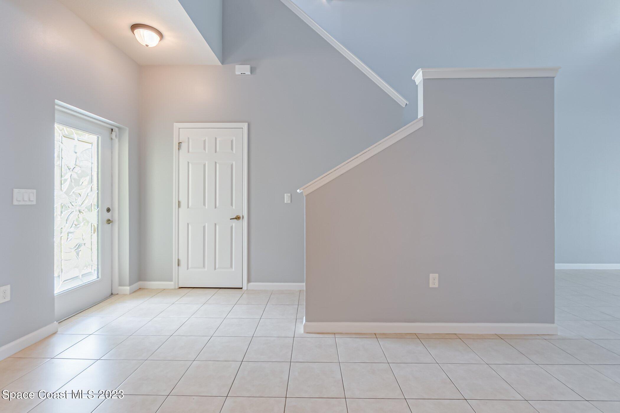 3194 Arden Circle Melbourne, FL 32934 - Photo 8 of 40 a view of an empty room