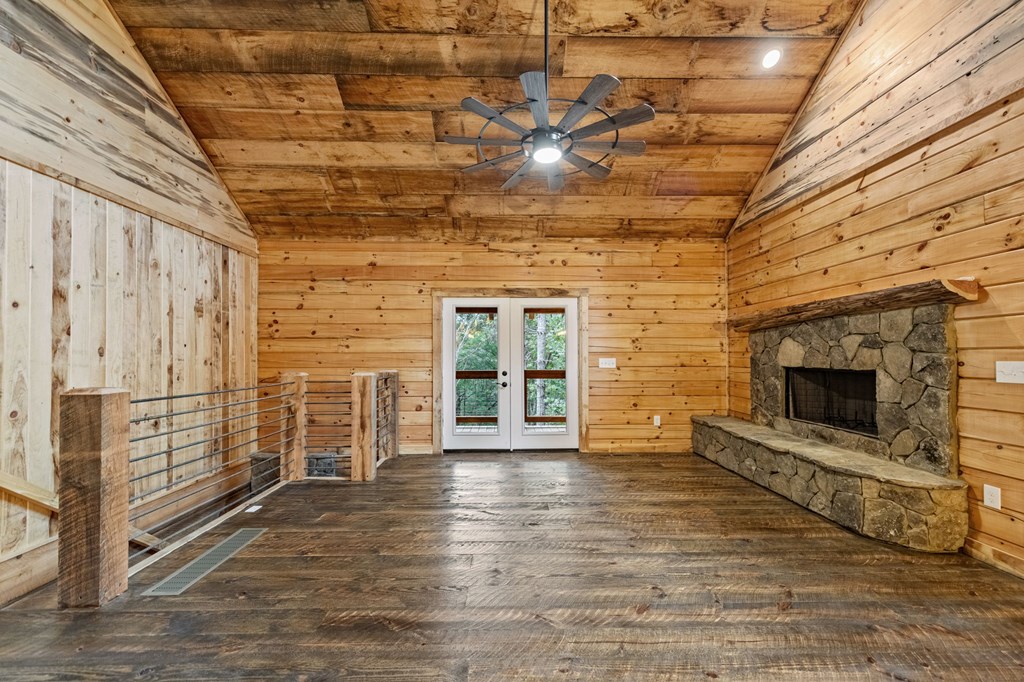 110 Pigeon Creek Road Blue Ridge, GA 30513 - Photo 4 of 64 Gallery Image 4