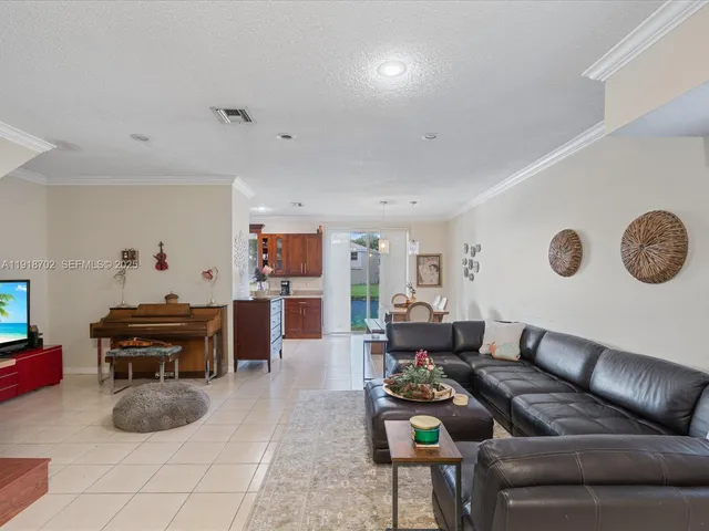 $450,000 | Regency Lakes at Coconut Creek, Coconut Creek, FL 33073