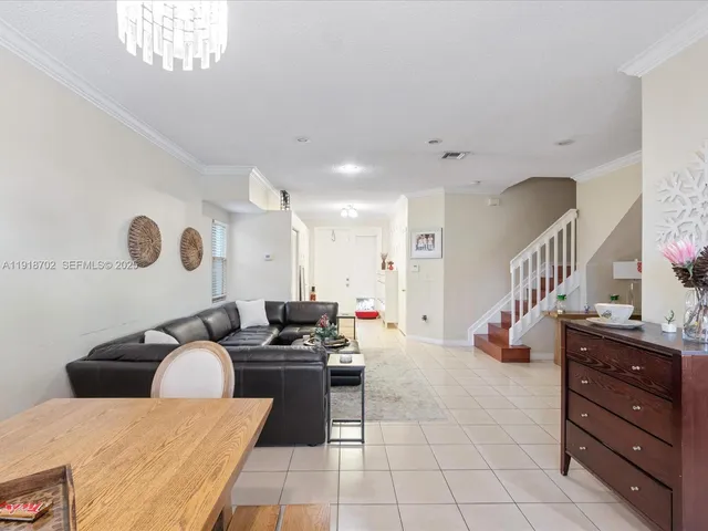 $450,000 | Regency Lakes at Coconut Creek, Coconut Creek, FL 33073