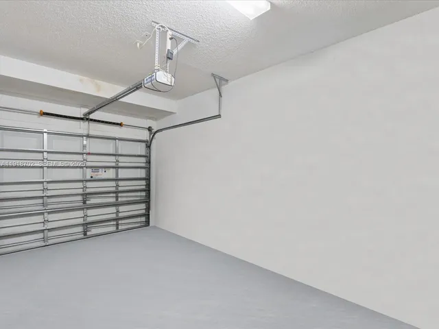 $450,000 | Regency Lakes at Coconut Creek, Coconut Creek, FL 33073