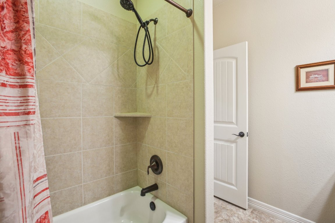 600 Augusta Circle Point Venture, TX 78645 - Photo 20 of 38 Downstairs guest bath