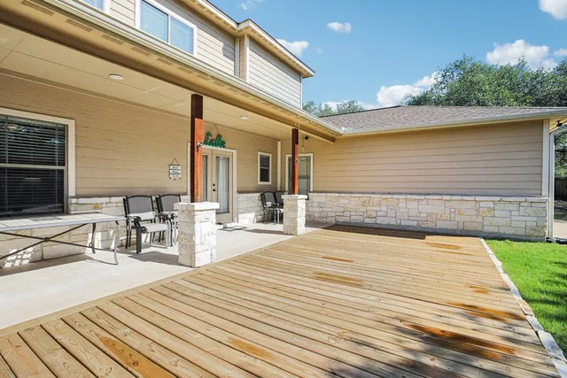 $579,900 | 600 Augusta Circle, Point Venture, TX 78645