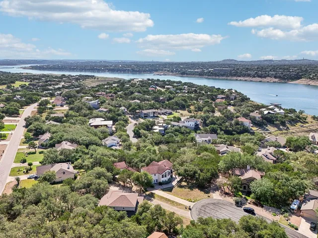 $579,900 | 600 Augusta Circle, Point Venture, TX 78645